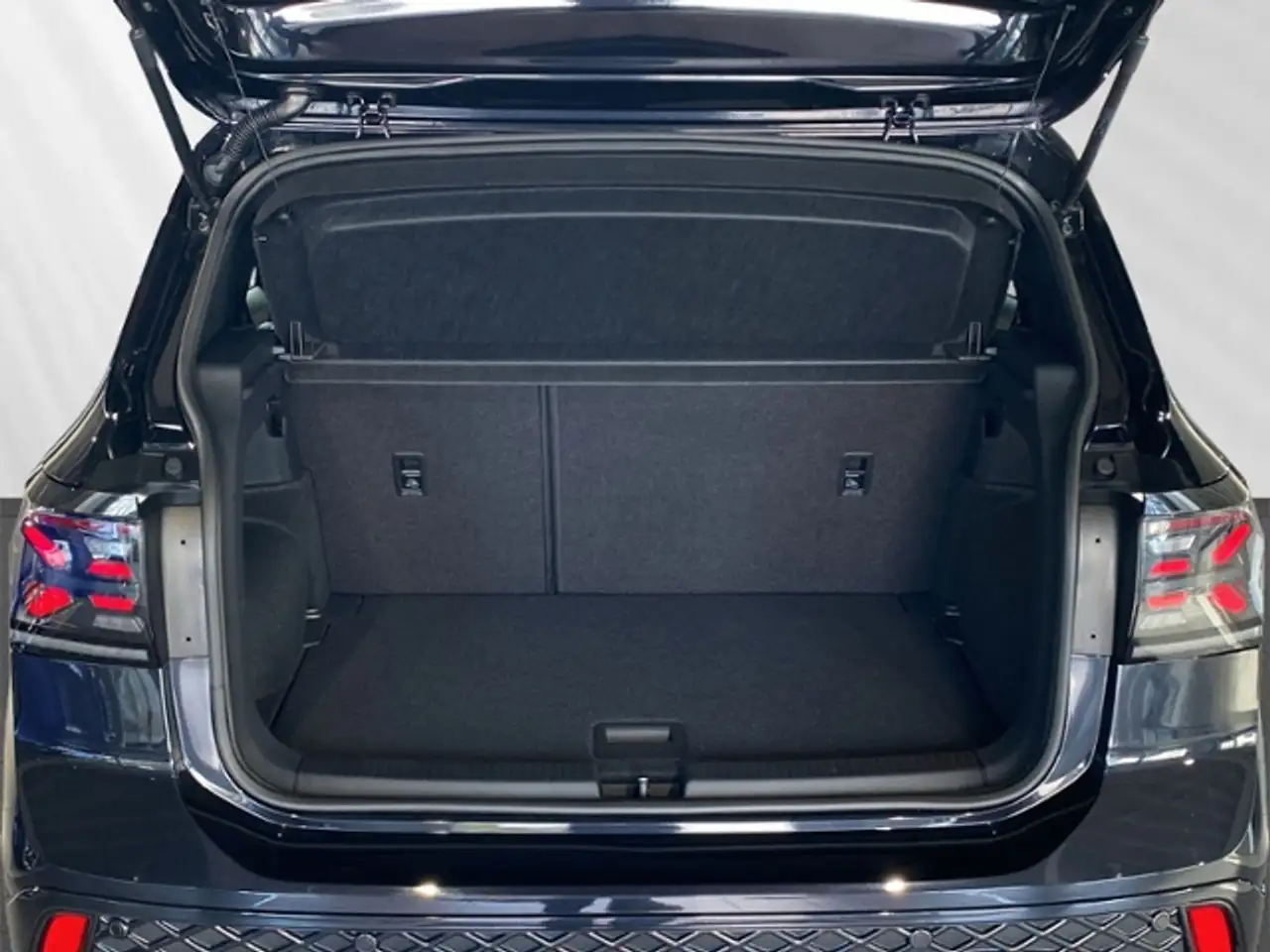 Volkswagen T-Cross 6