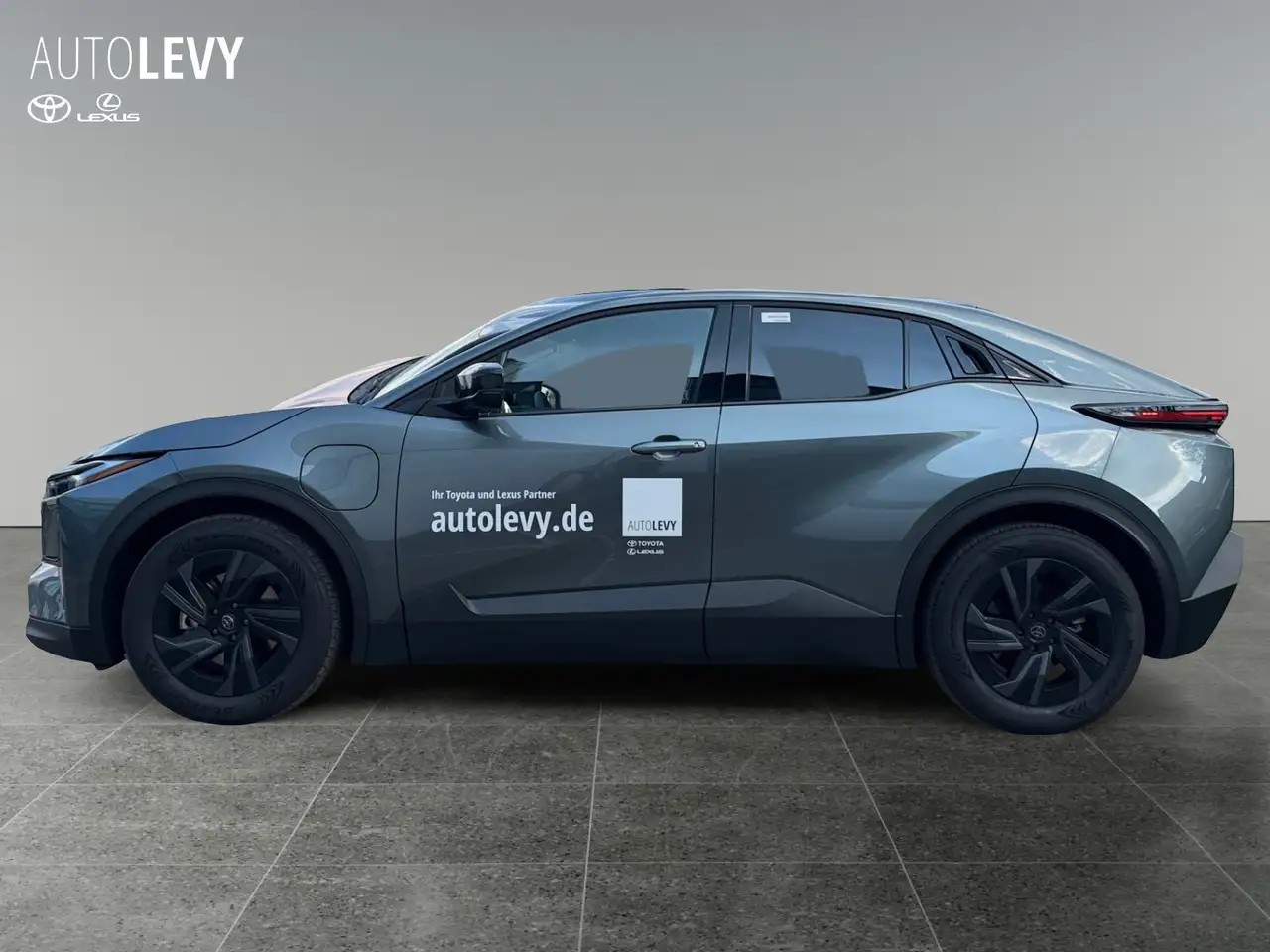 Toyota C-HR 3