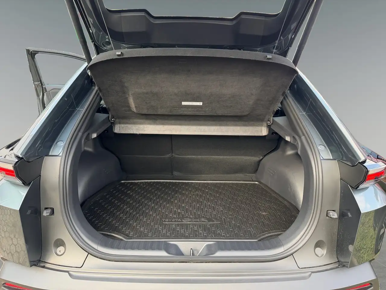 Toyota C-HR 16