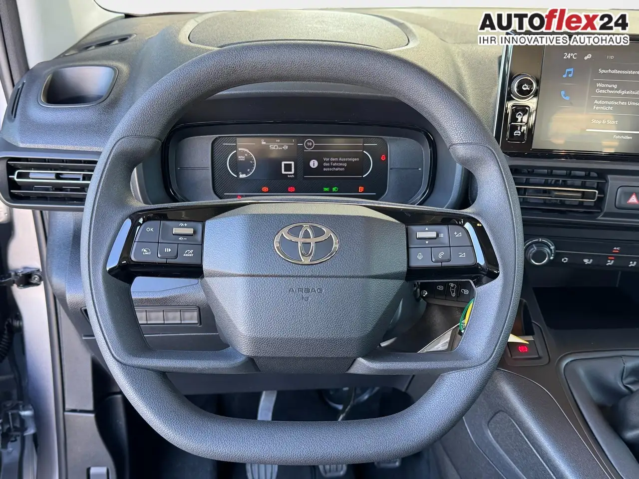 Toyota Proace 13