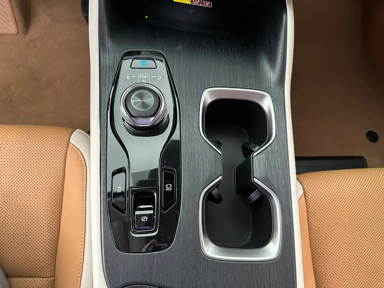Lexus RZ 500 16