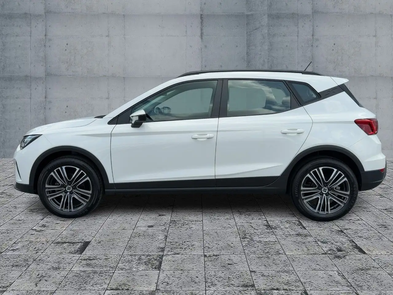 Seat Arona 4