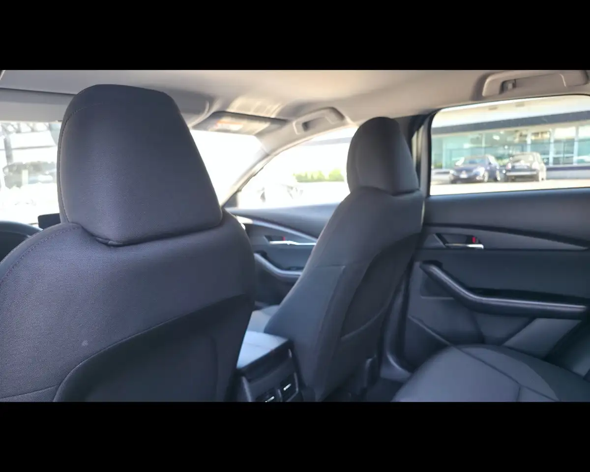 Mazda CX-30 e-Skyactiv-G 11