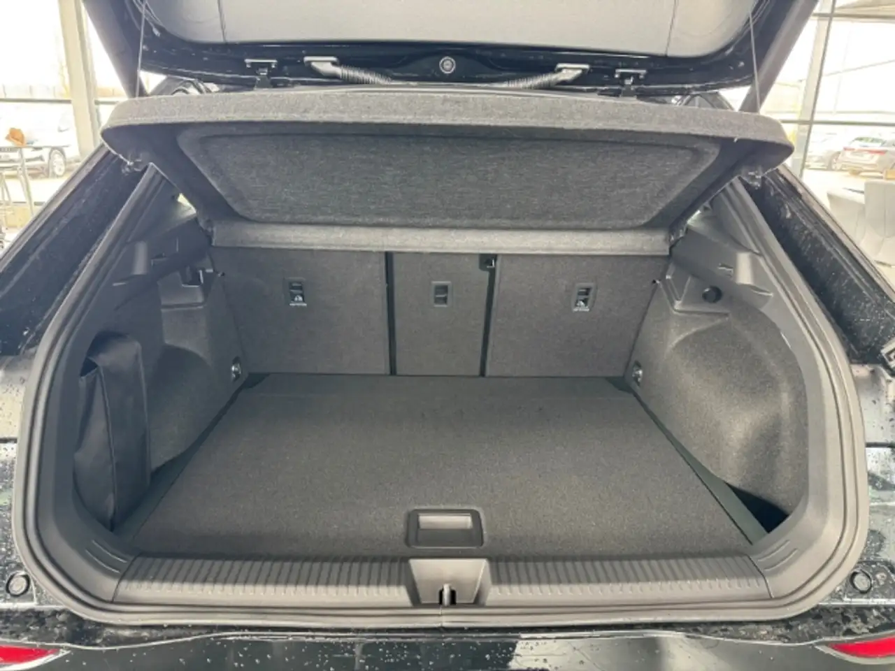 Volkswagen T-Roc 9