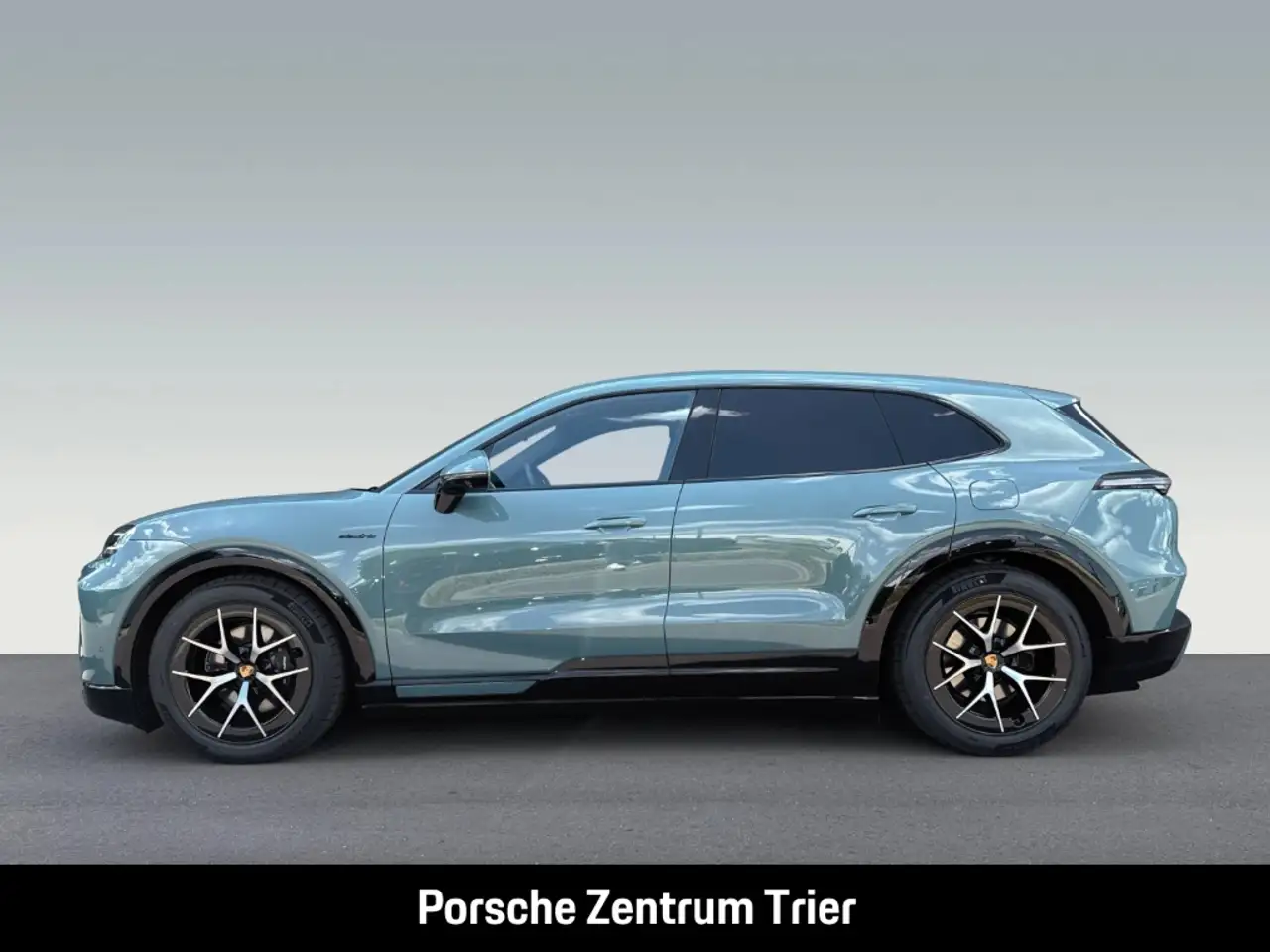 Porsche Cayenne 2