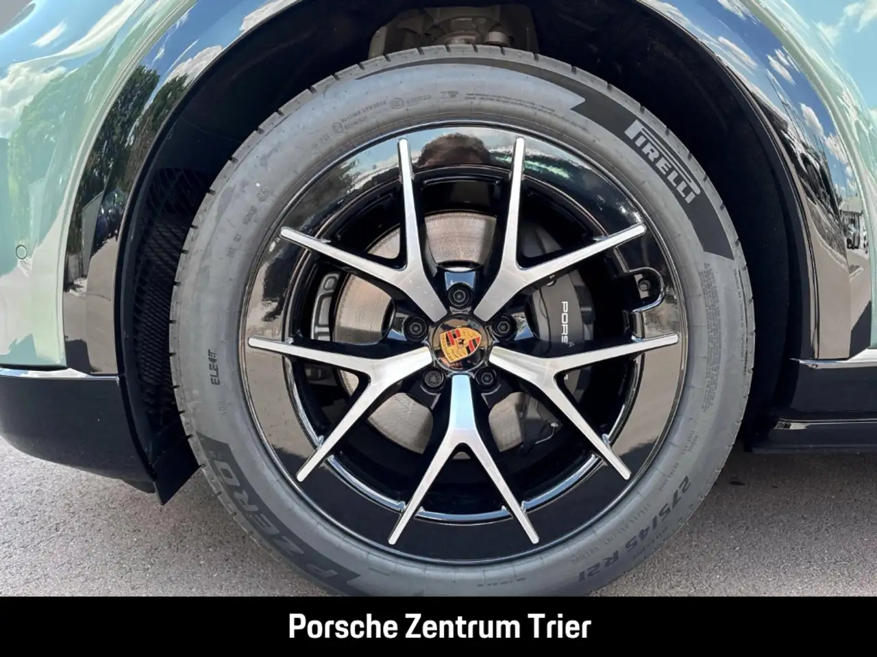 Porsche Cayenne 8