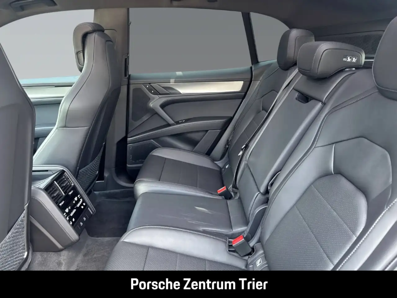 Porsche Cayenne 16