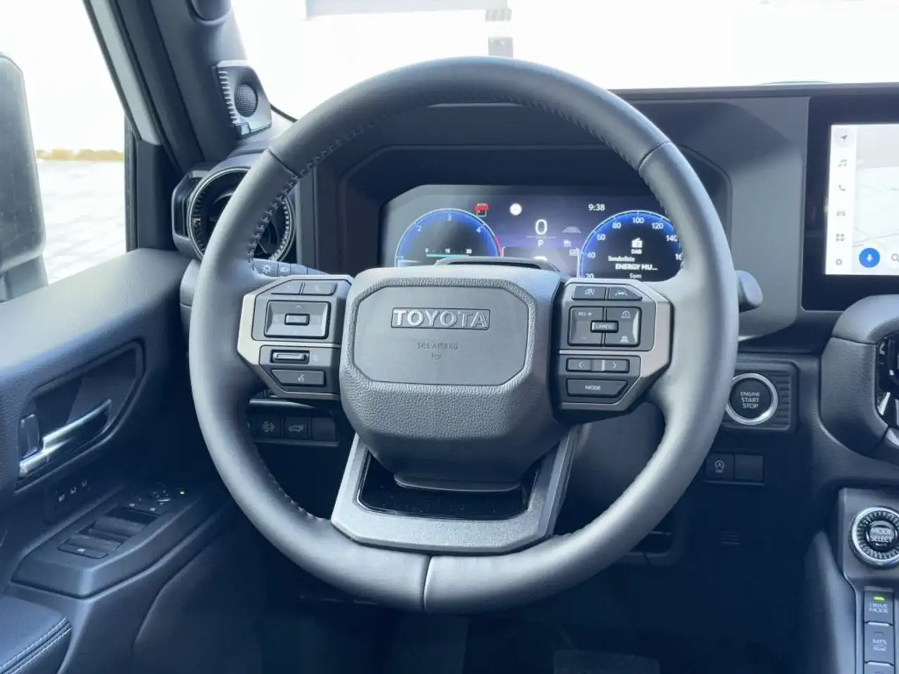 Toyota Land Cruiser 13