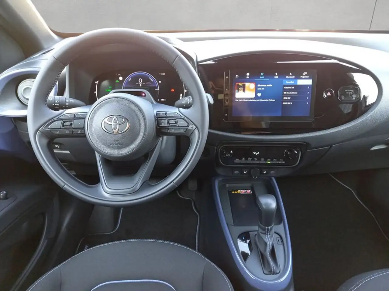 Toyota Aygo X 12