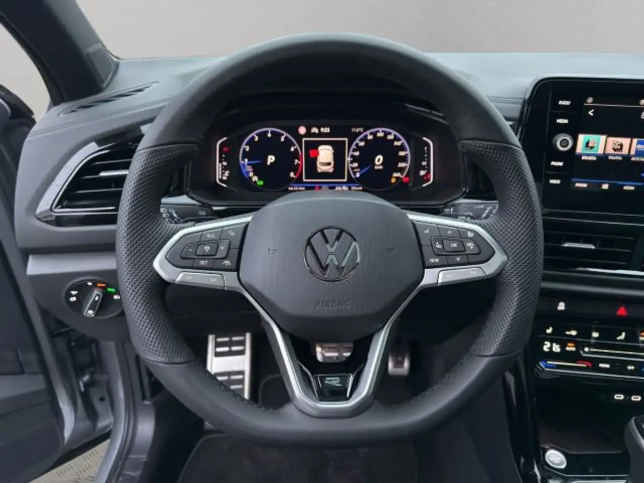 Volkswagen T-Roc 10