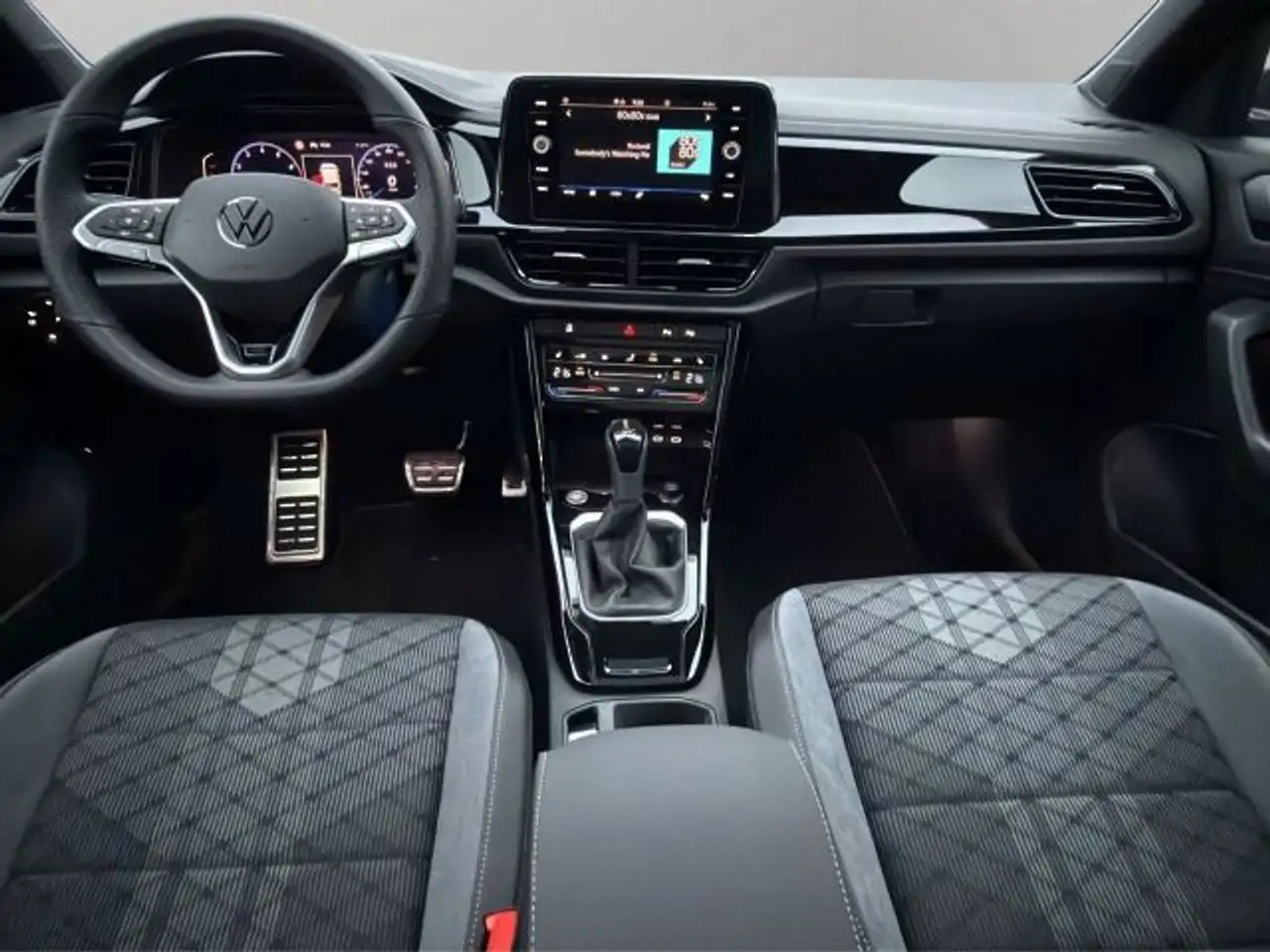 Volkswagen T-Roc 14