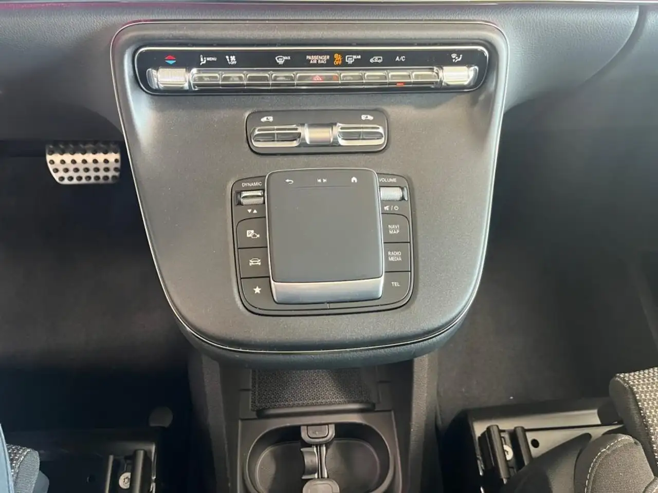 Mercedes-Benz V 250 6