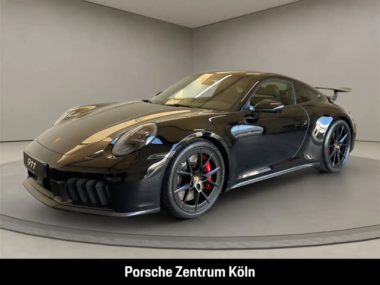 Porsche 992 911