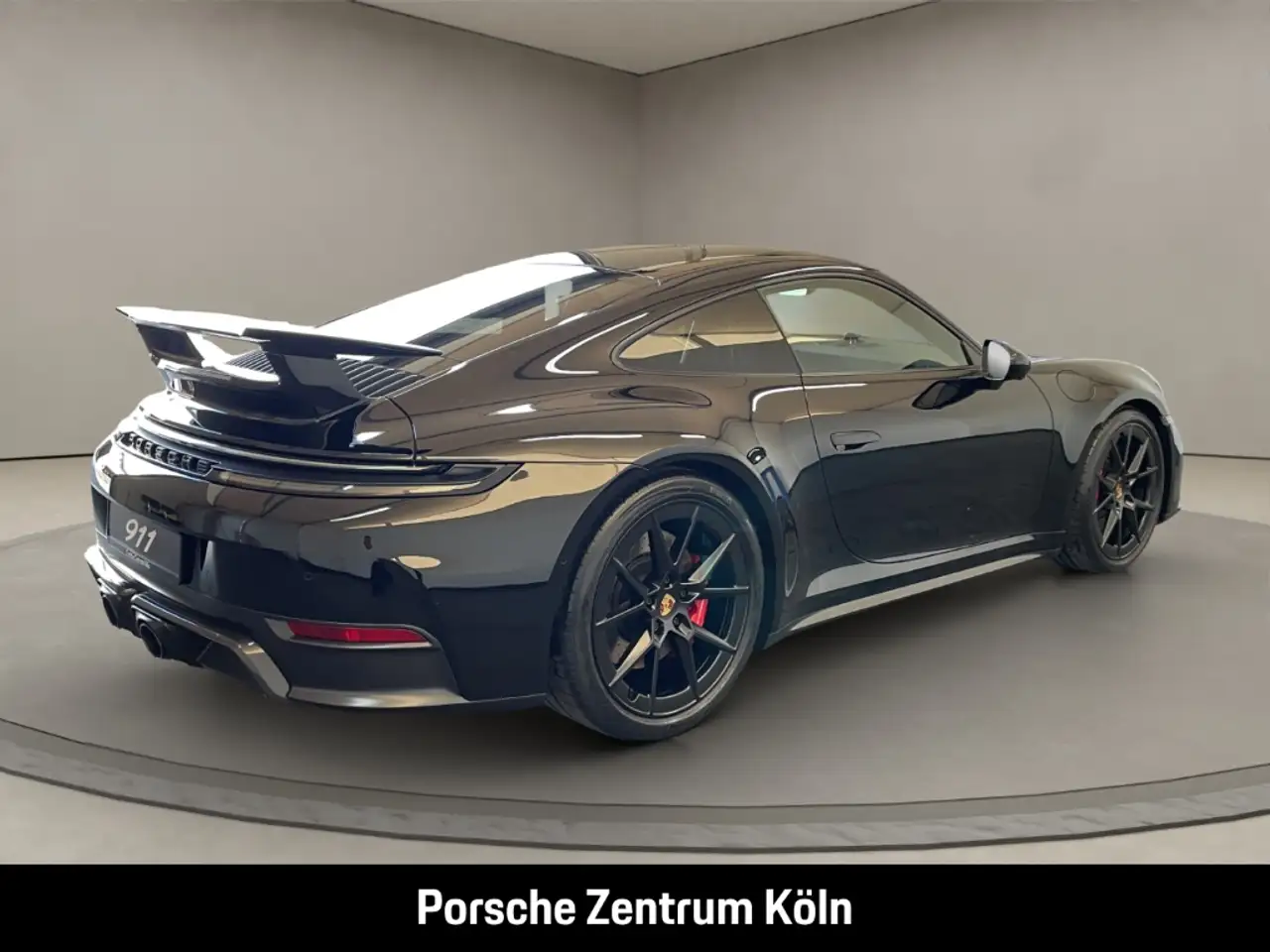 Porsche 992 911 5