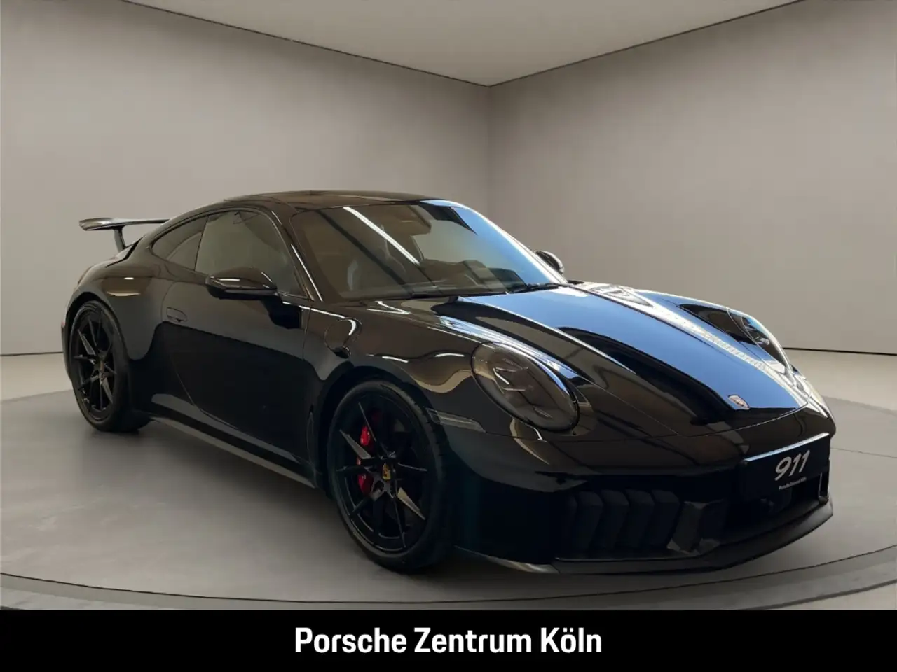 Porsche 992 911 7