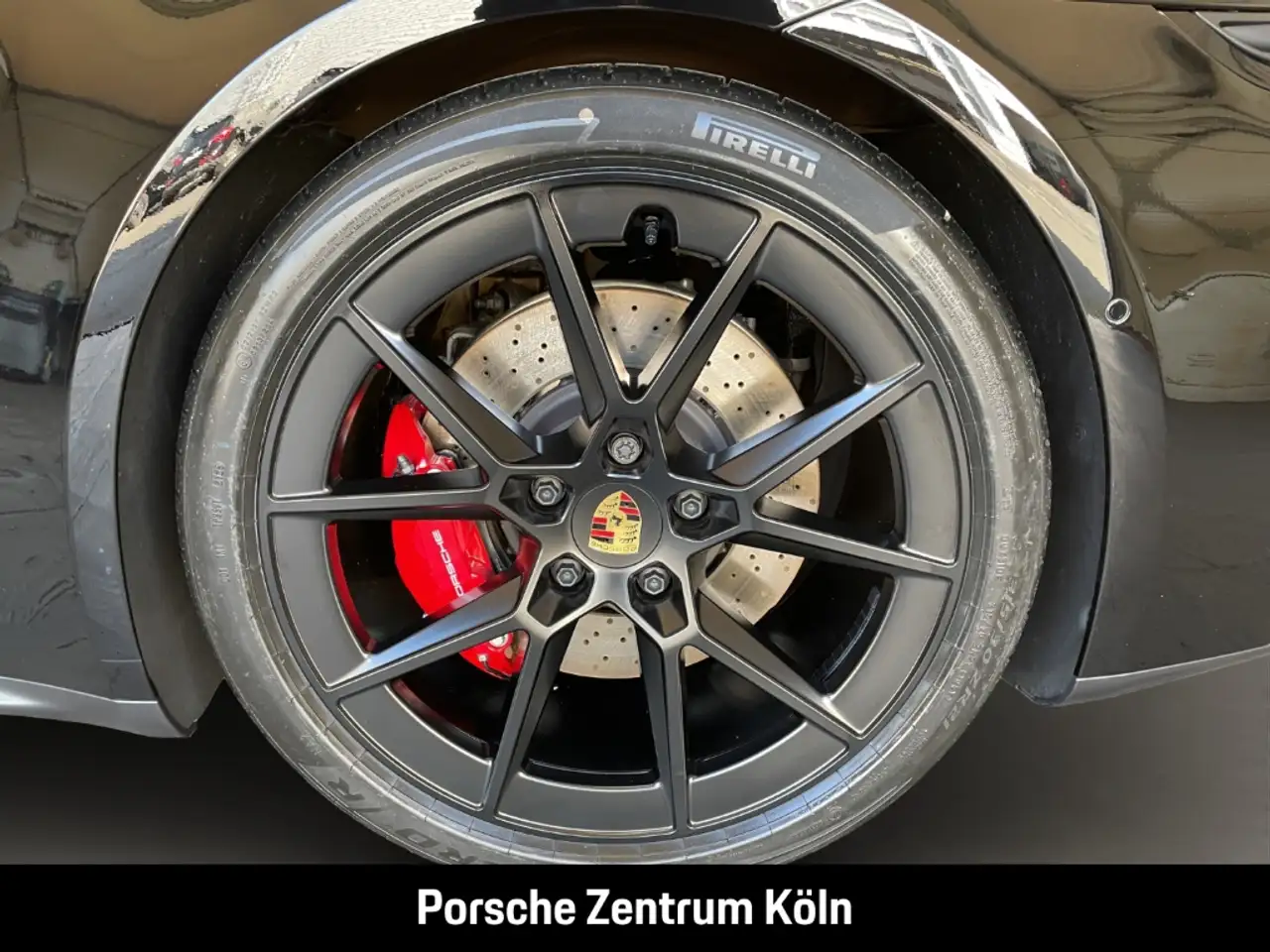Porsche 992 911 11