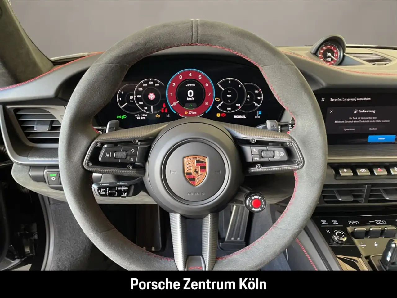 Porsche 992 911 15