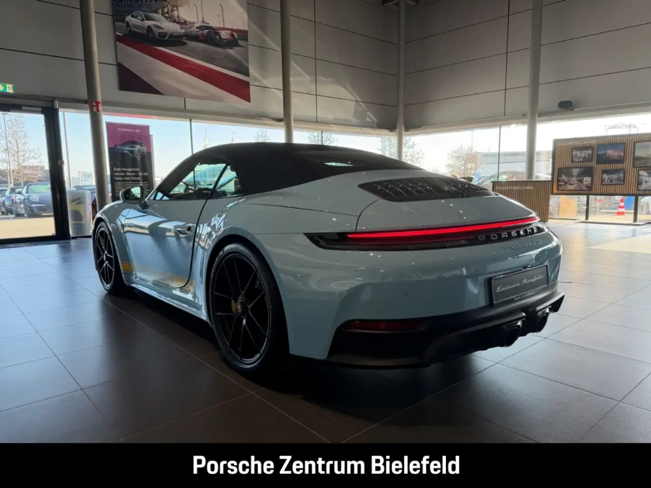 Porsche 992 911 3