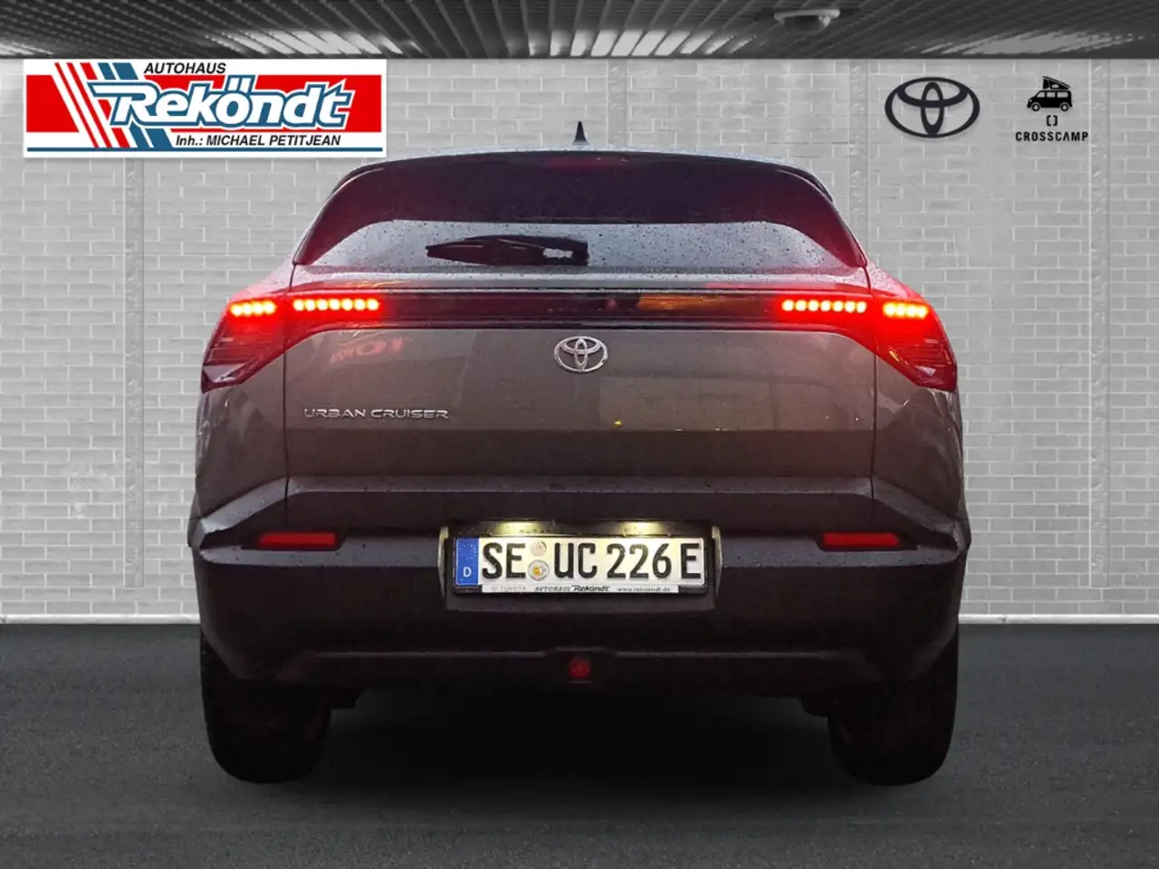 Toyota Urban 5