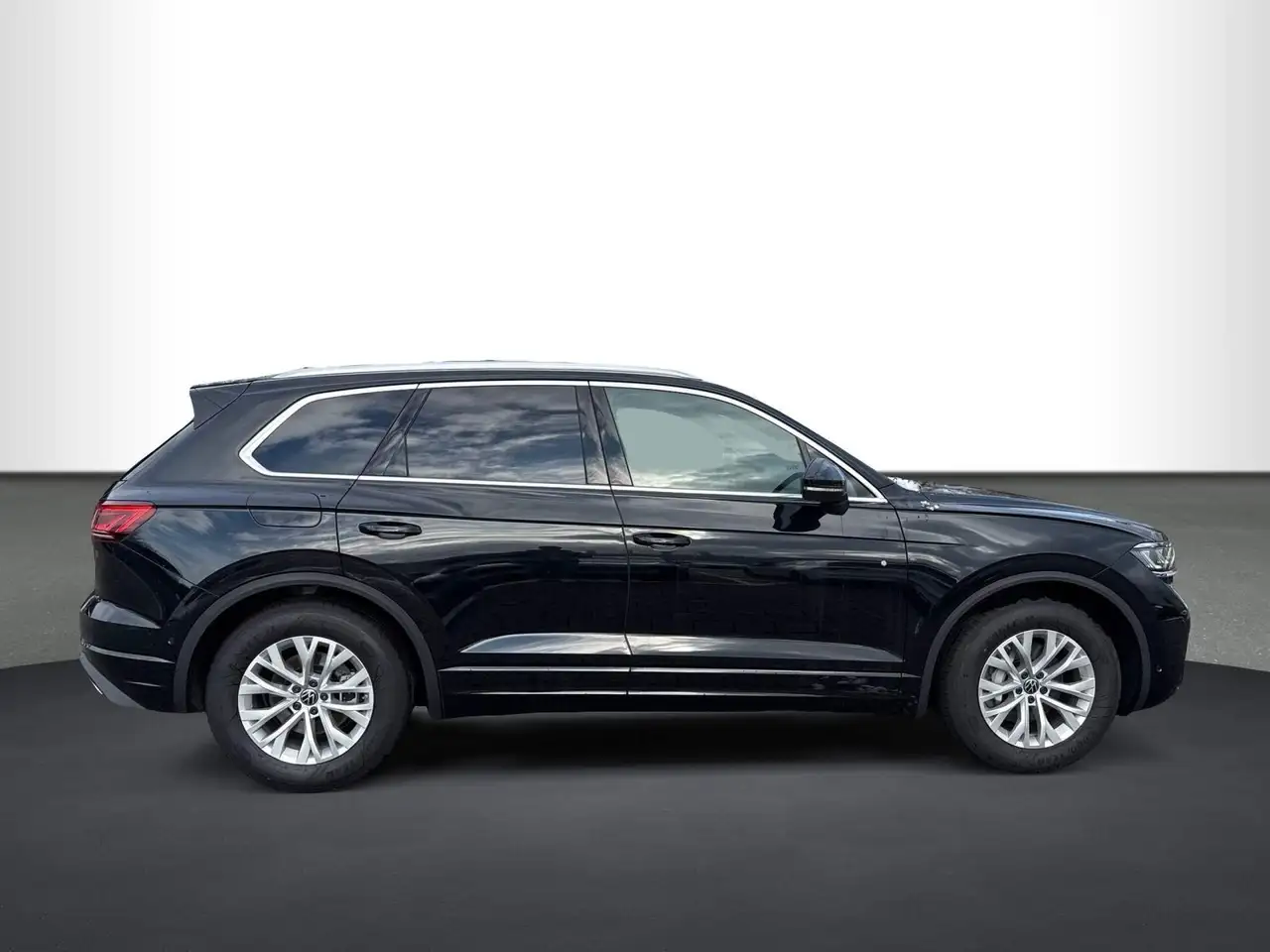 Volkswagen Touareg 8