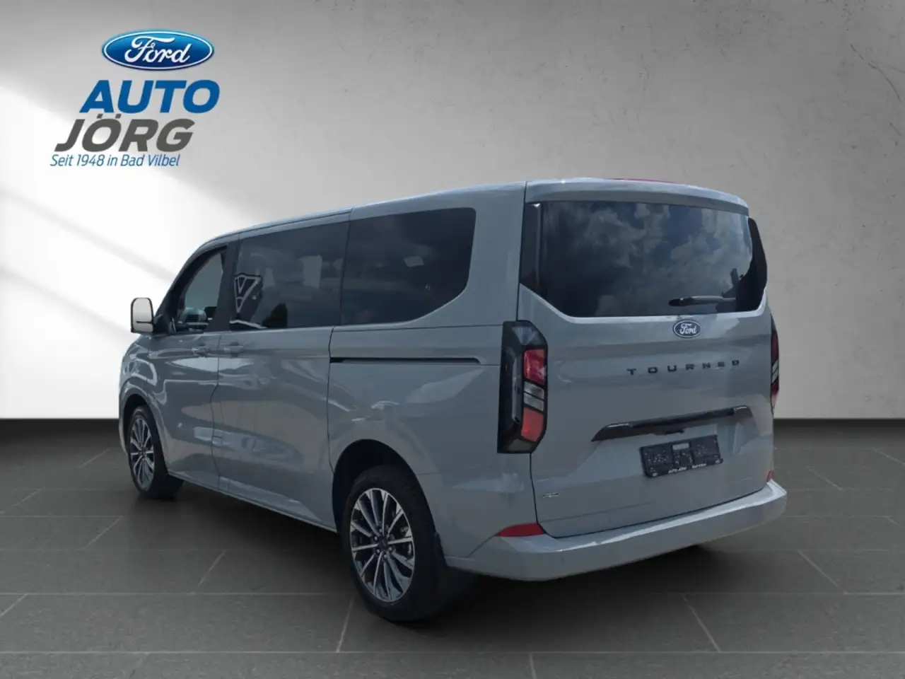 Ford Tourneo 3