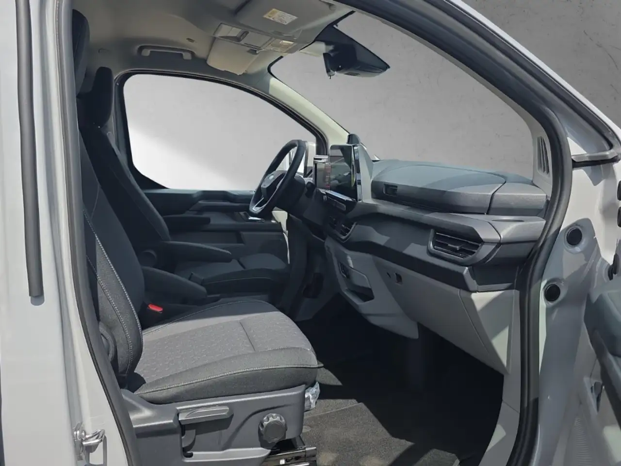 Ford Tourneo 16