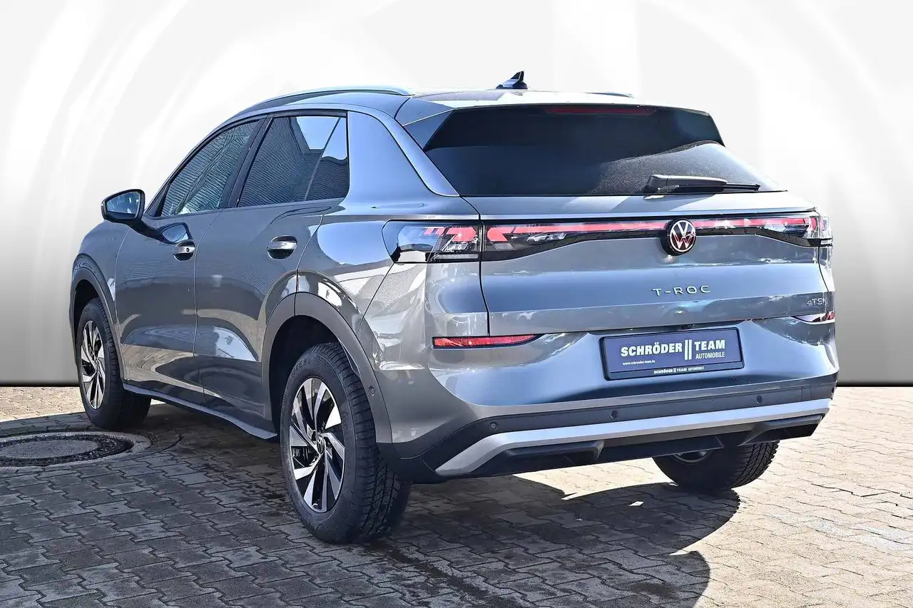 Volkswagen T-Roc 4