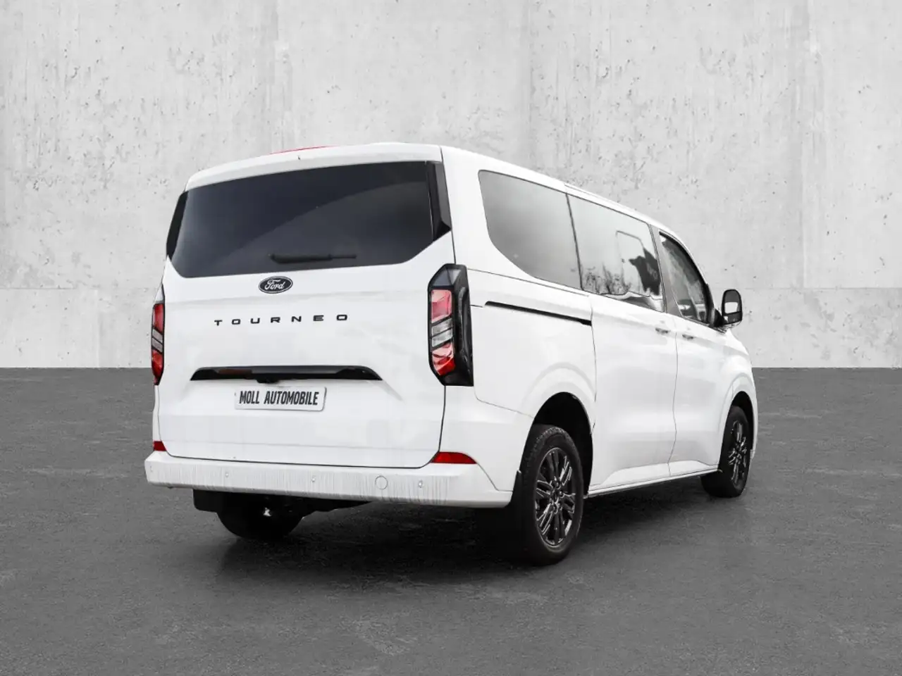 Ford Tourneo 2