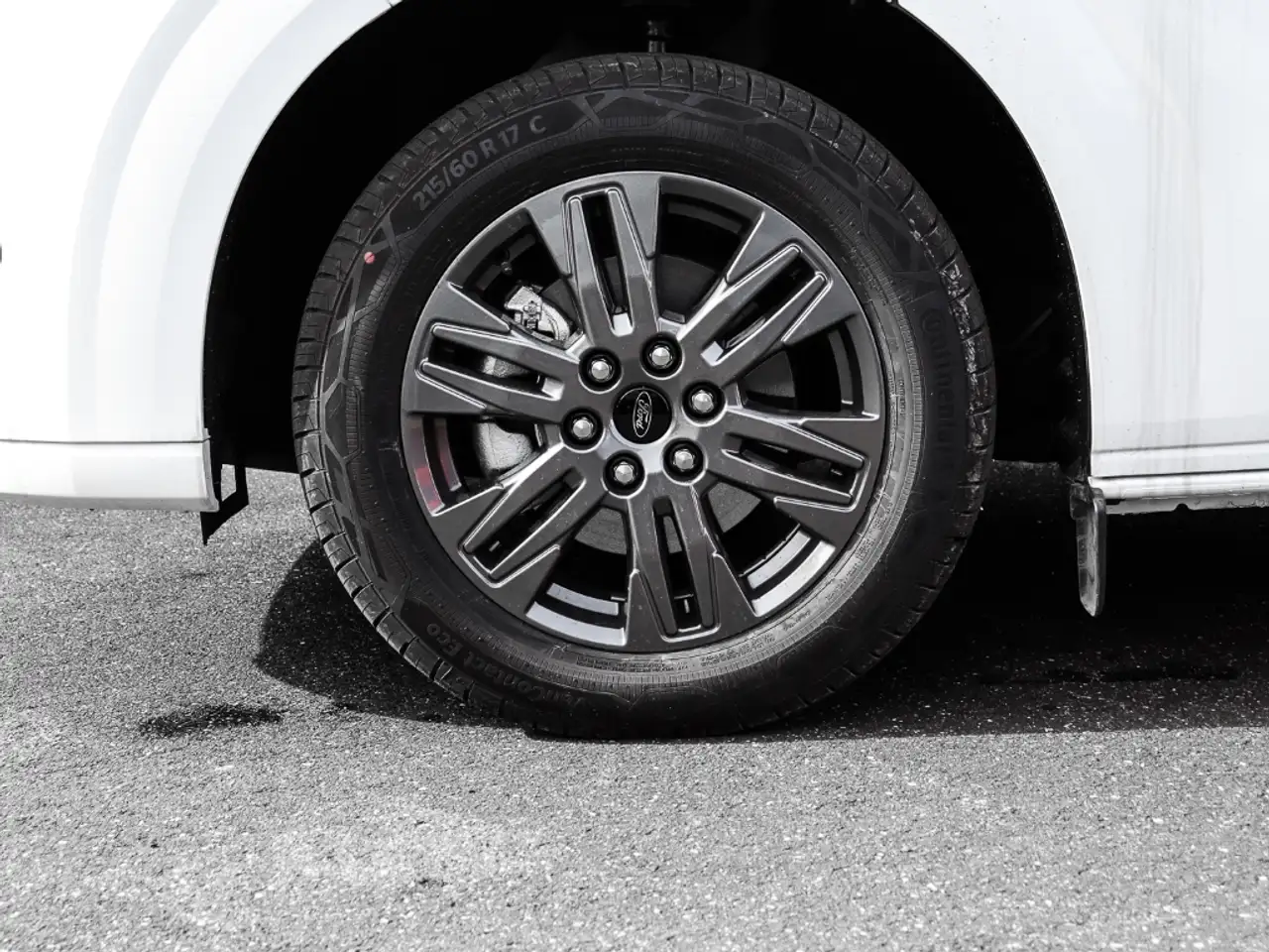 Ford Tourneo 3