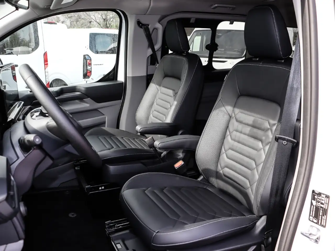 Ford Tourneo 7