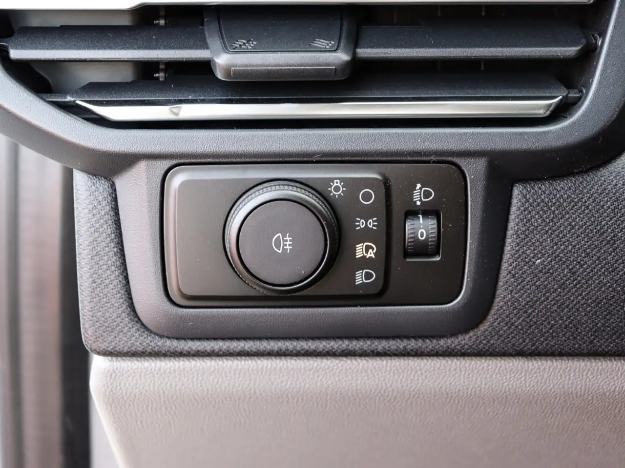 Ford Tourneo 11