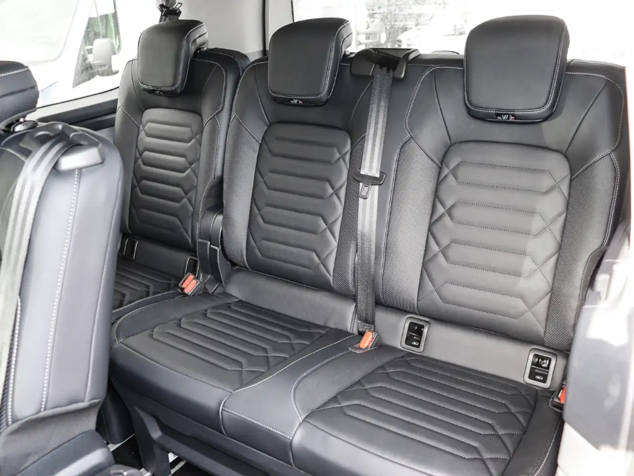 Ford Tourneo 14