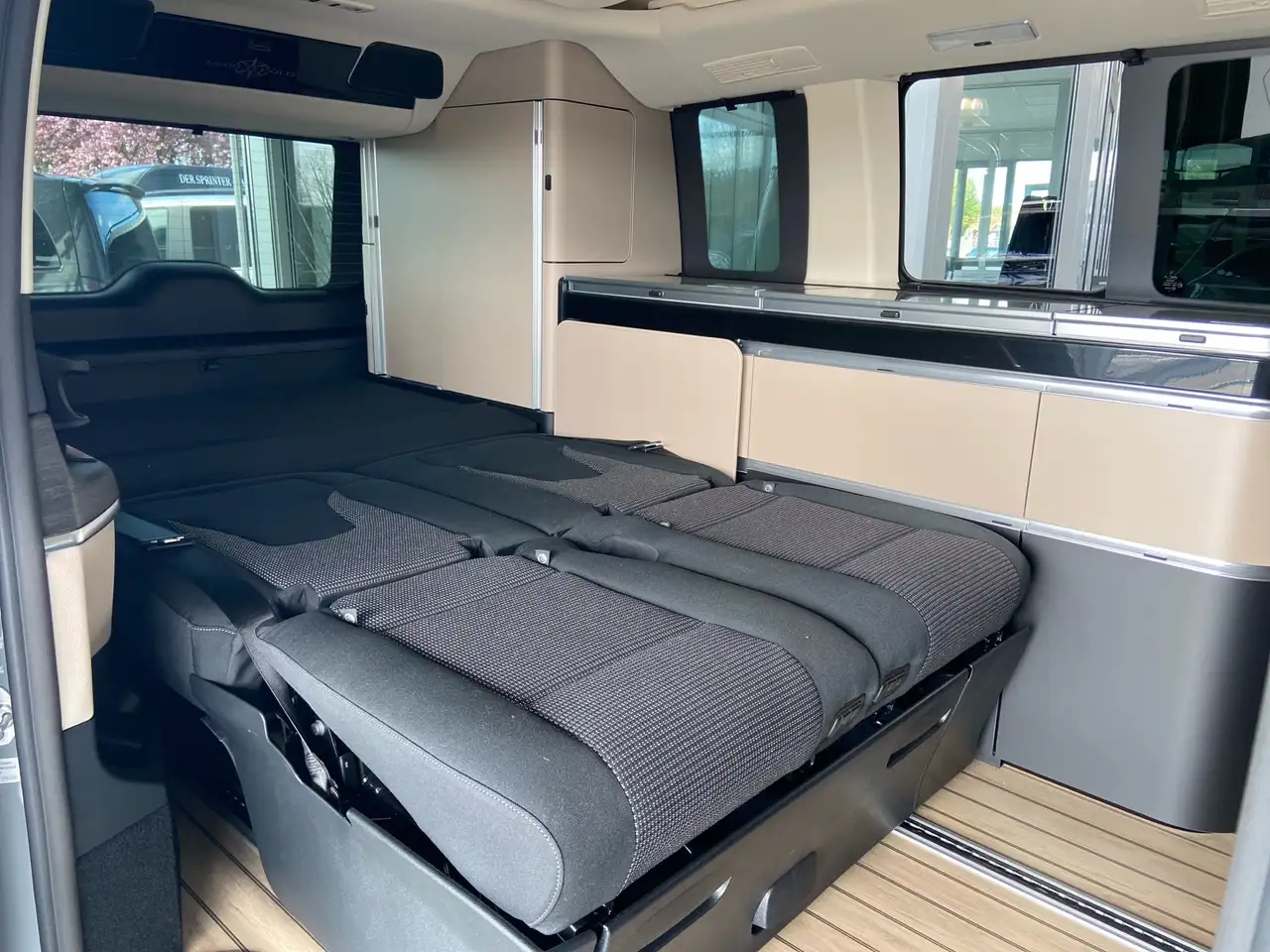 Mercedes-Benz V 300 14