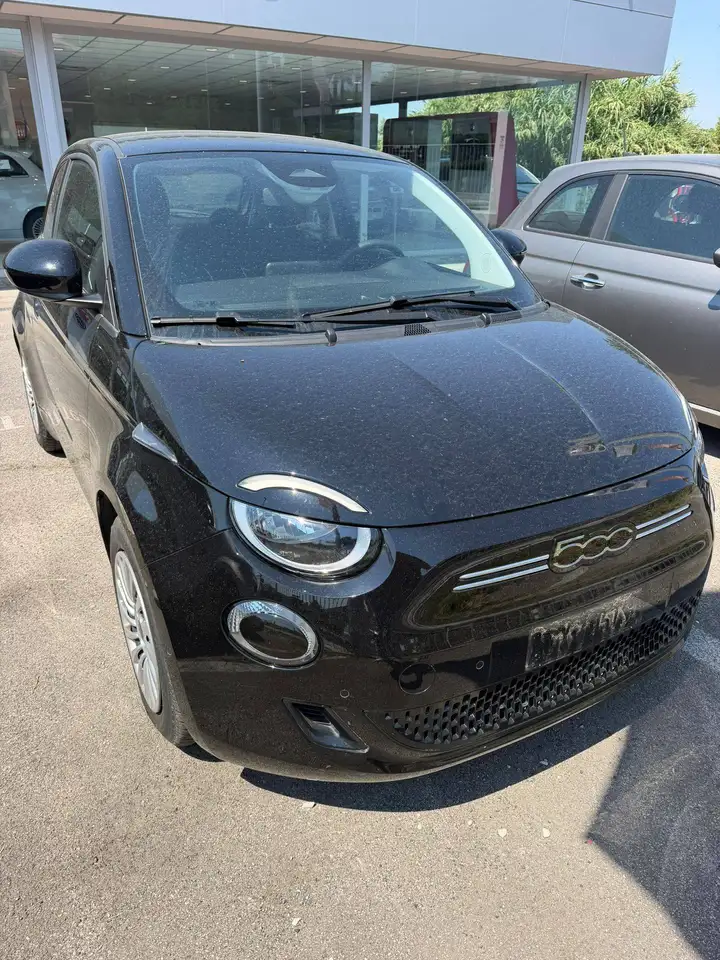 Fiat 500e 500 7