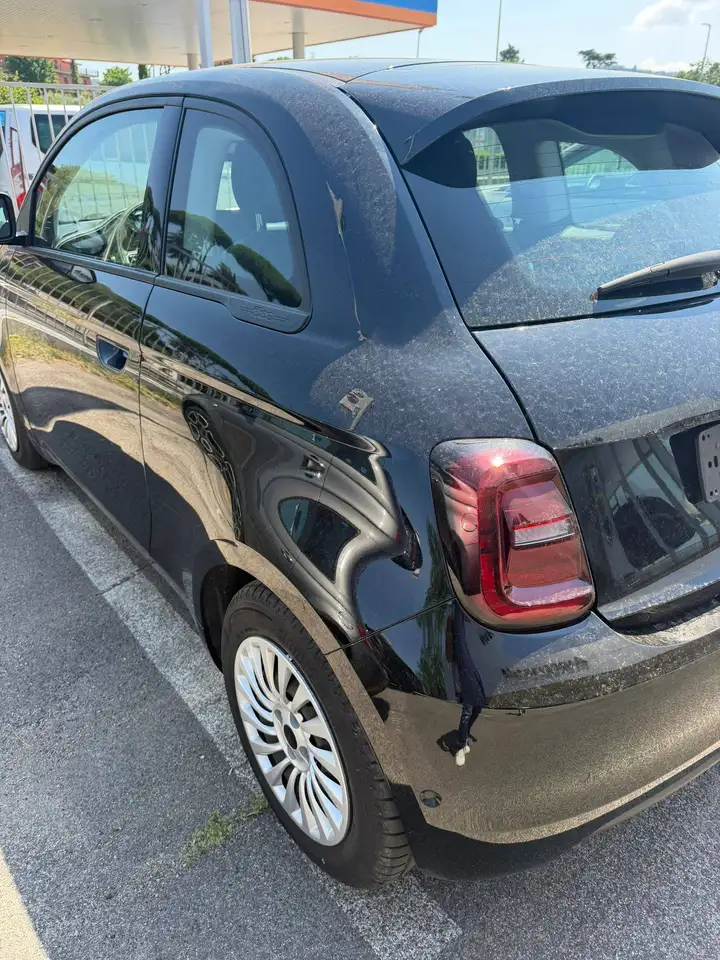 Fiat 500e 500 8