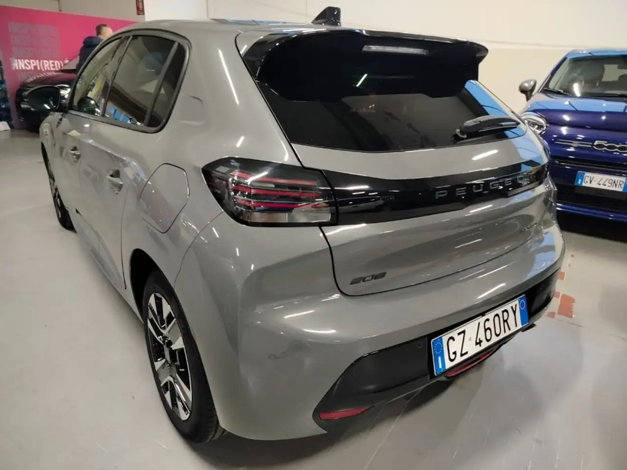 Peugeot 208 100 4