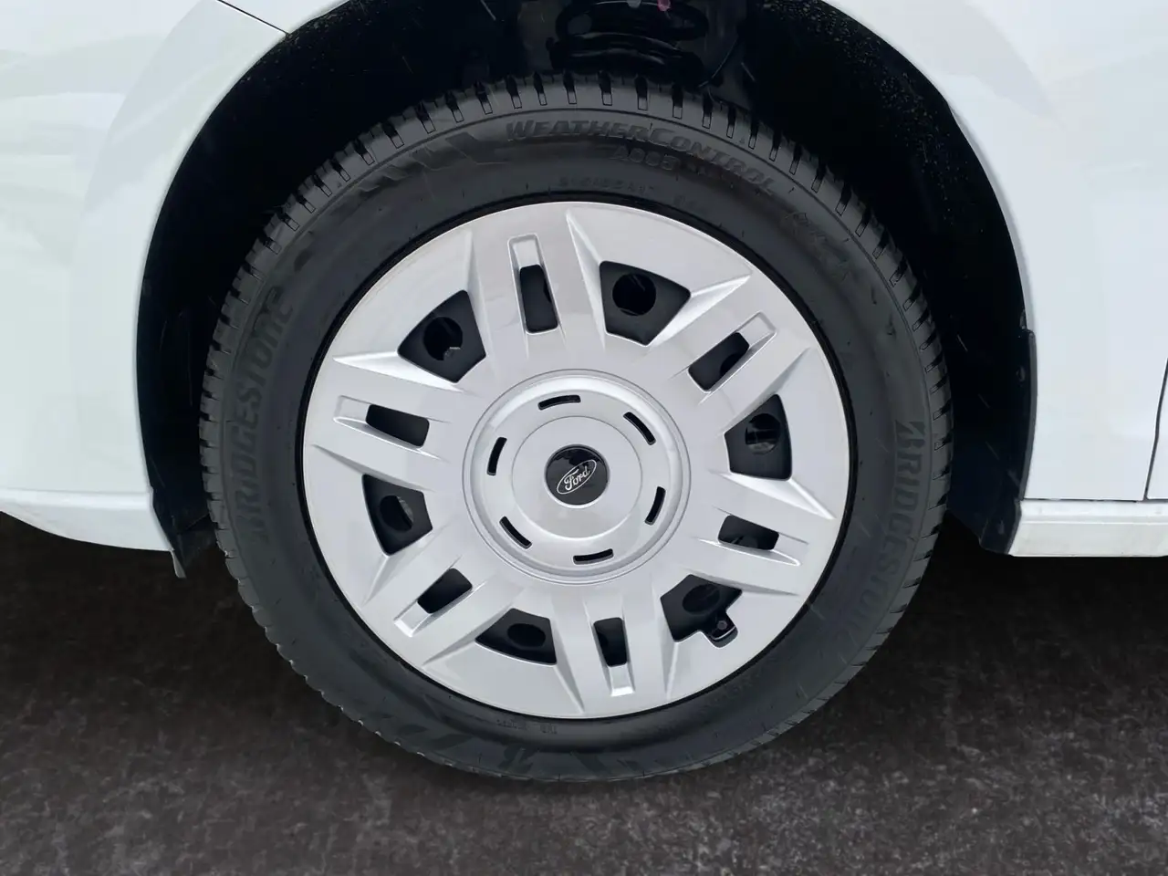 Ford Transit 13