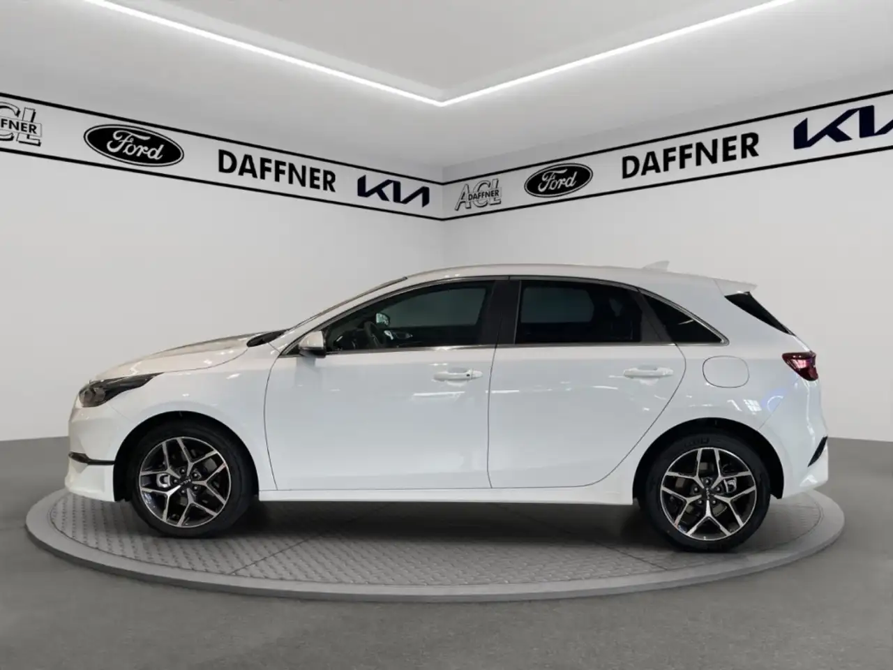 Kia Ceed 4