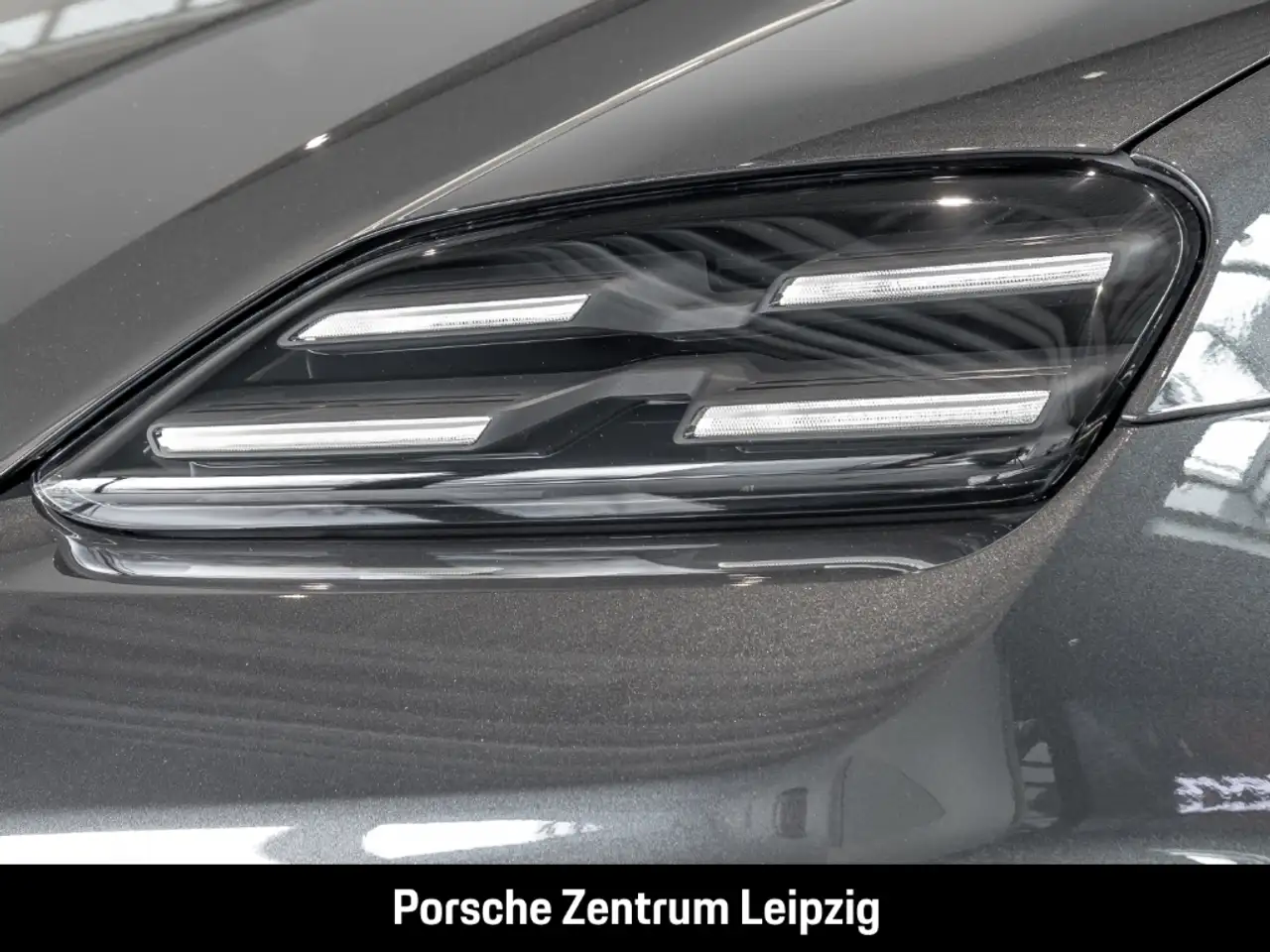 Porsche Macan 4 9