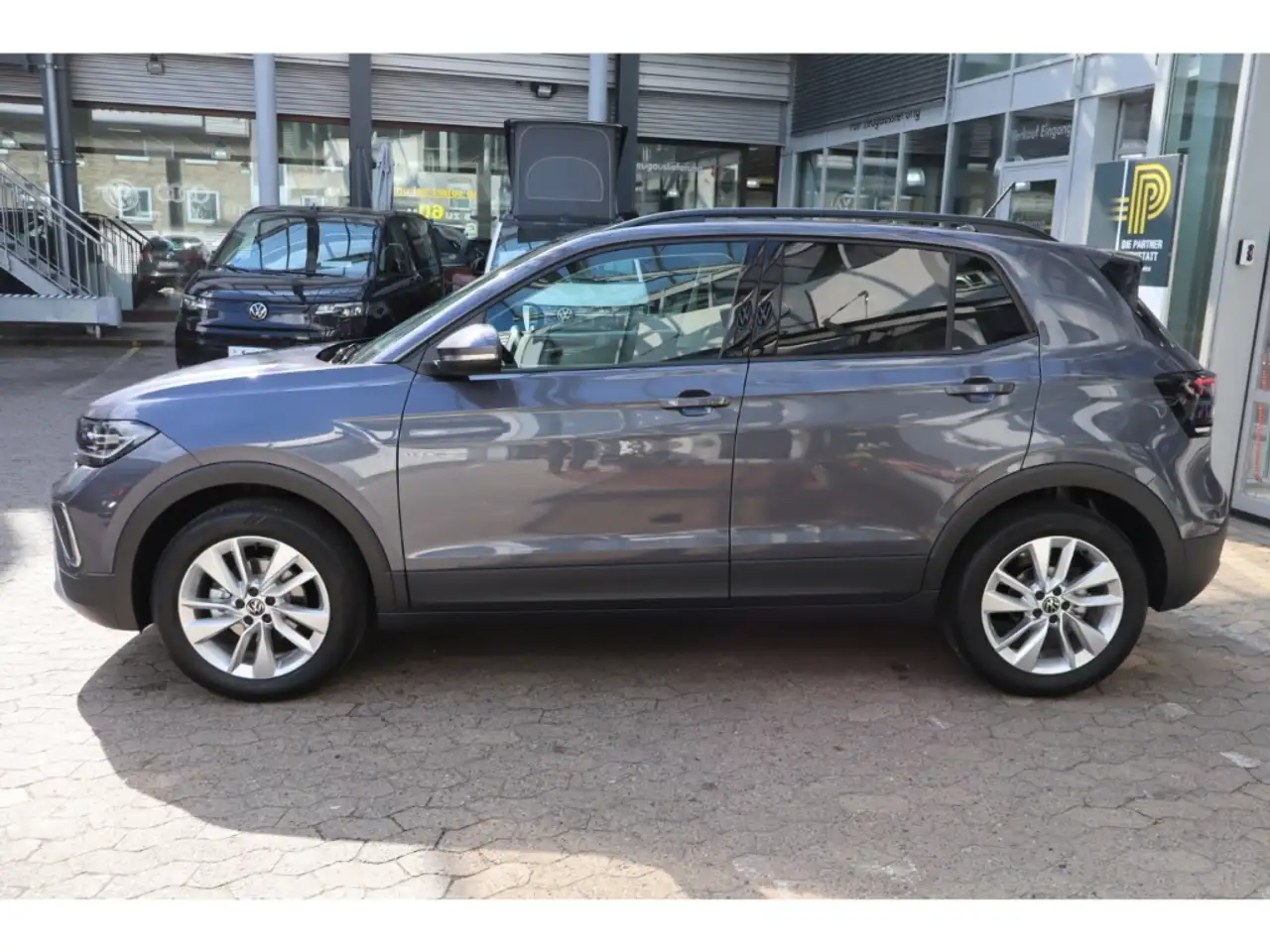 Volkswagen T-Cross 6
