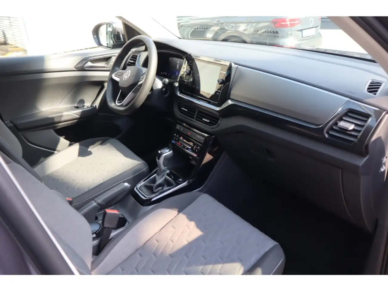 Volkswagen T-Cross 9