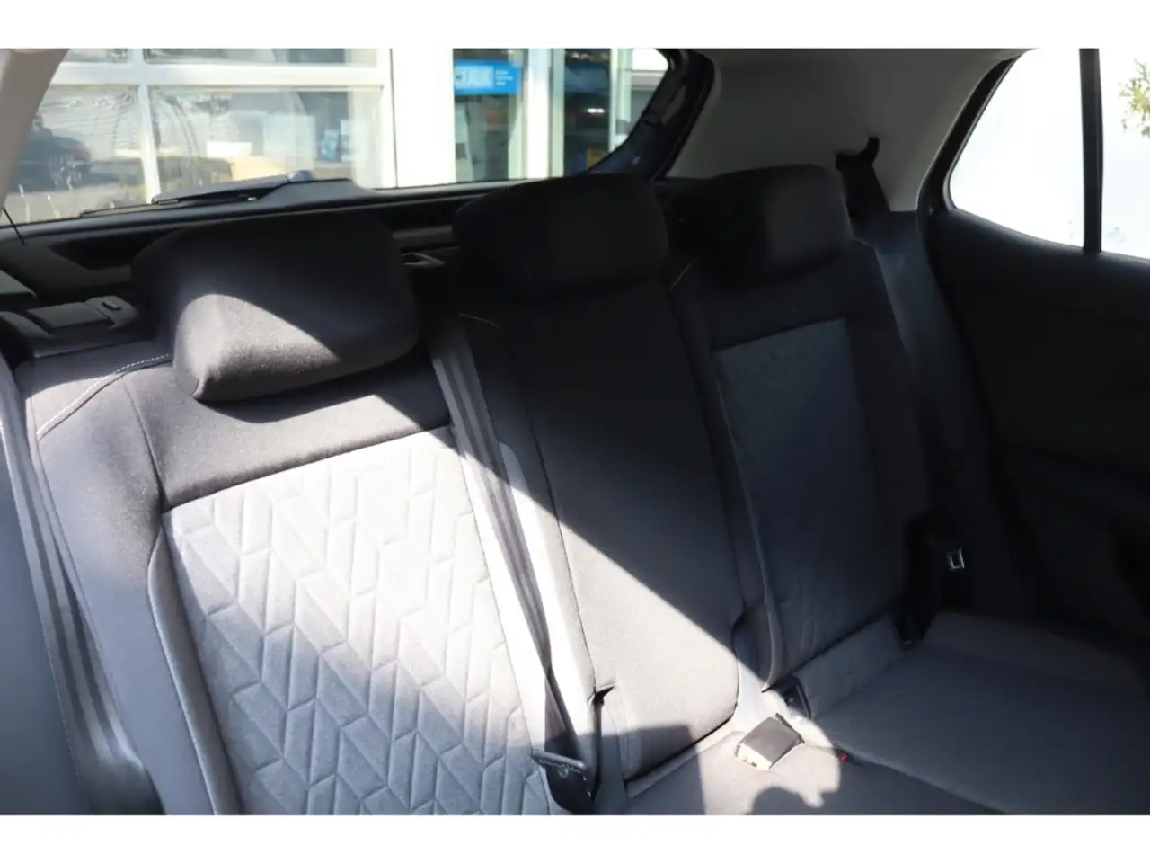 Volkswagen T-Cross 12