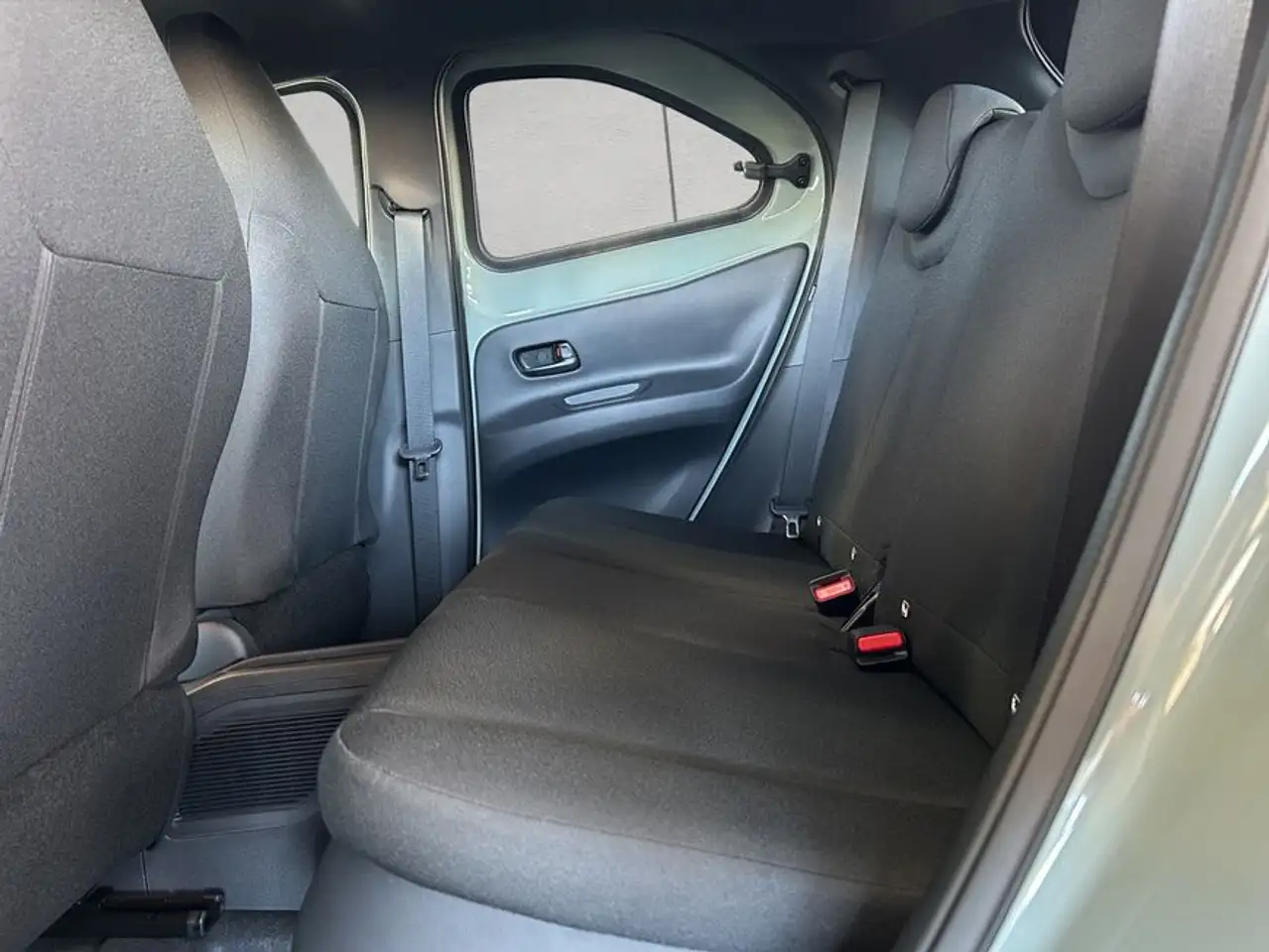 Toyota Aygo X 15