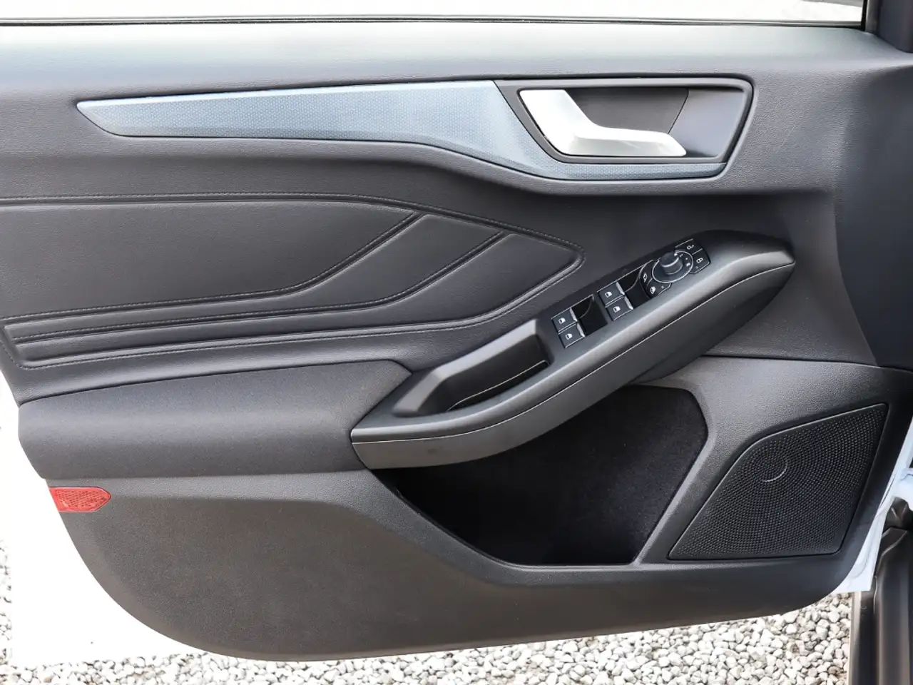 Ford Focus 10