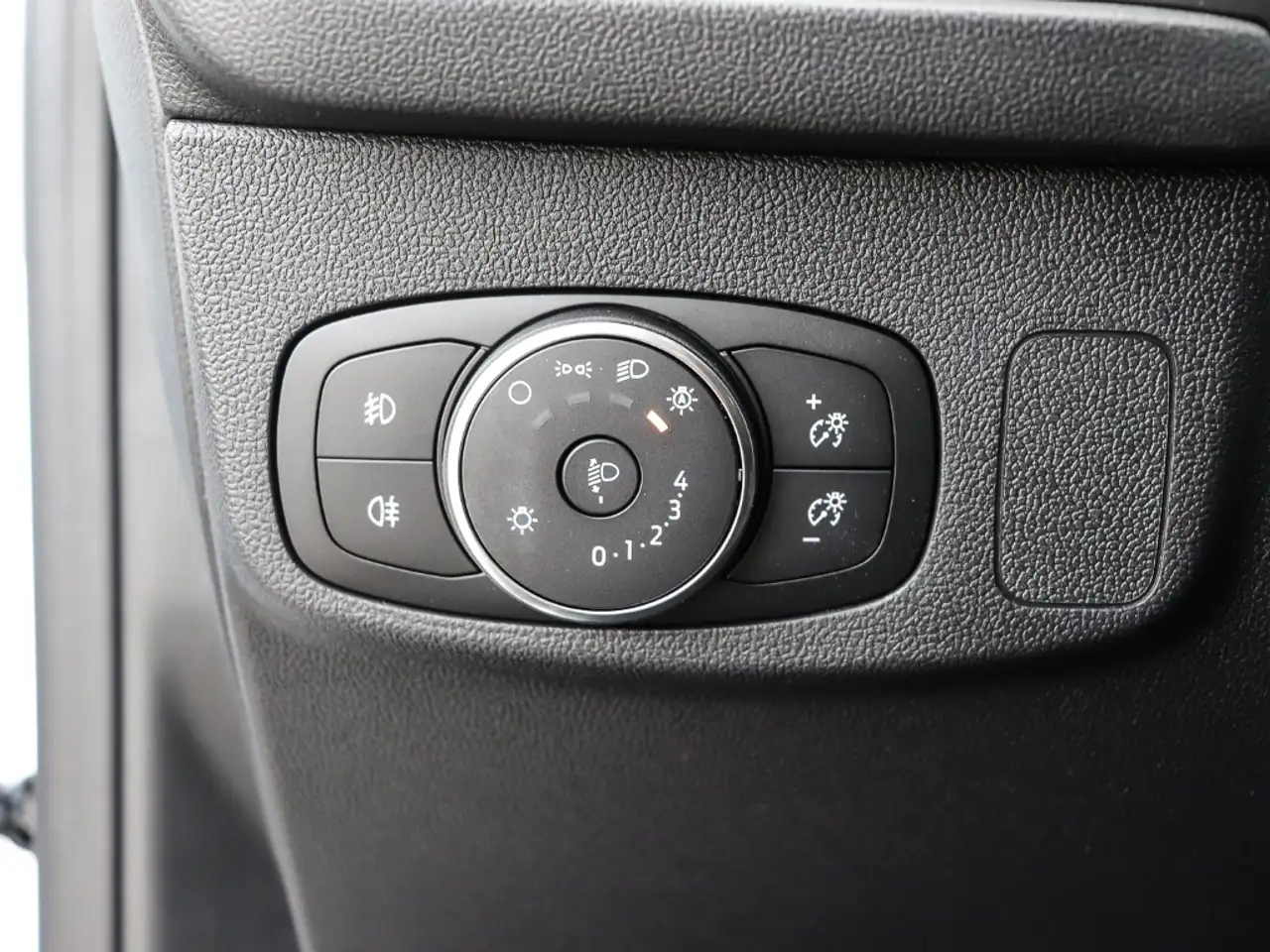 Ford Focus 11