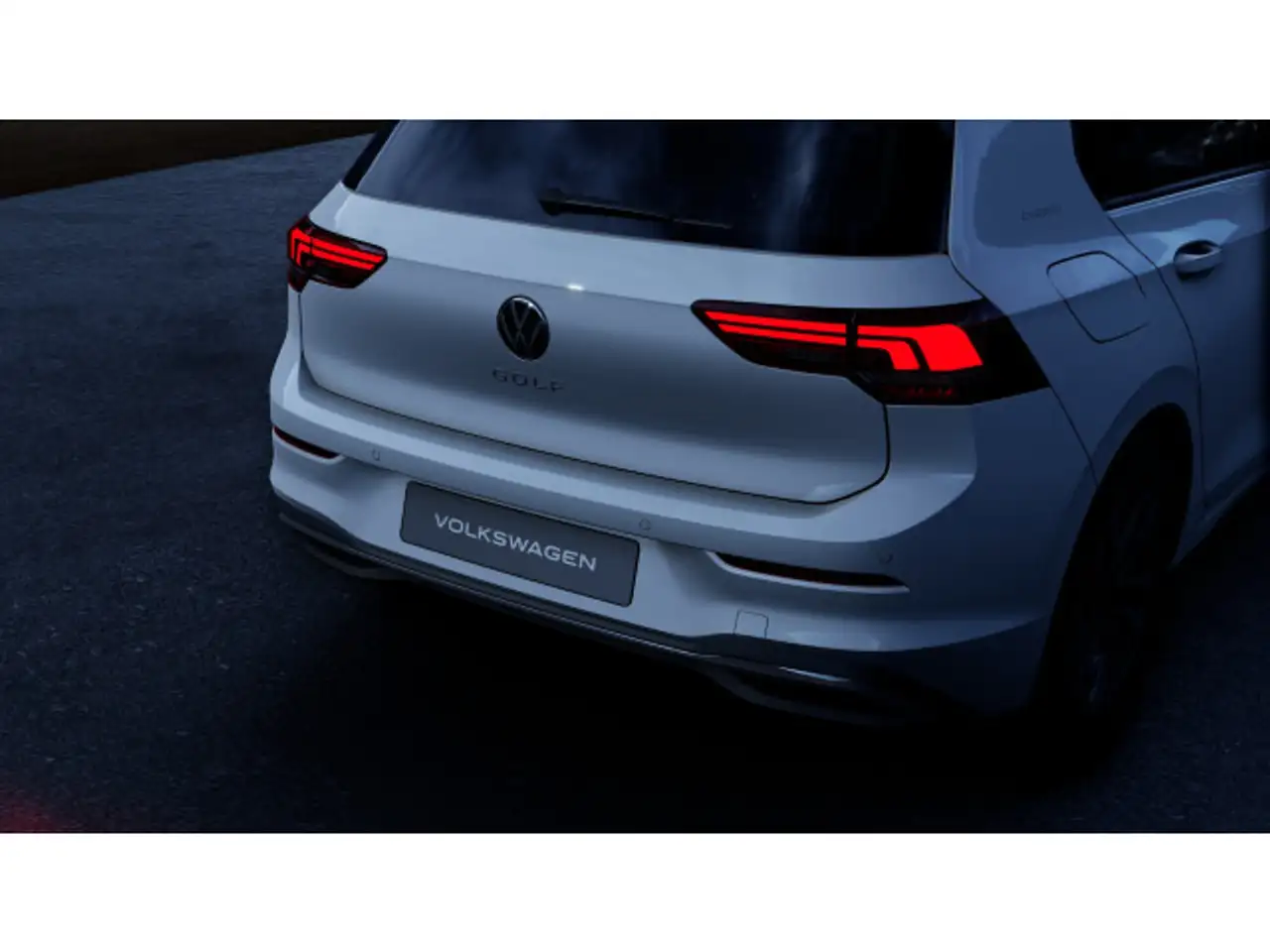 Volkswagen Golf VIII 12