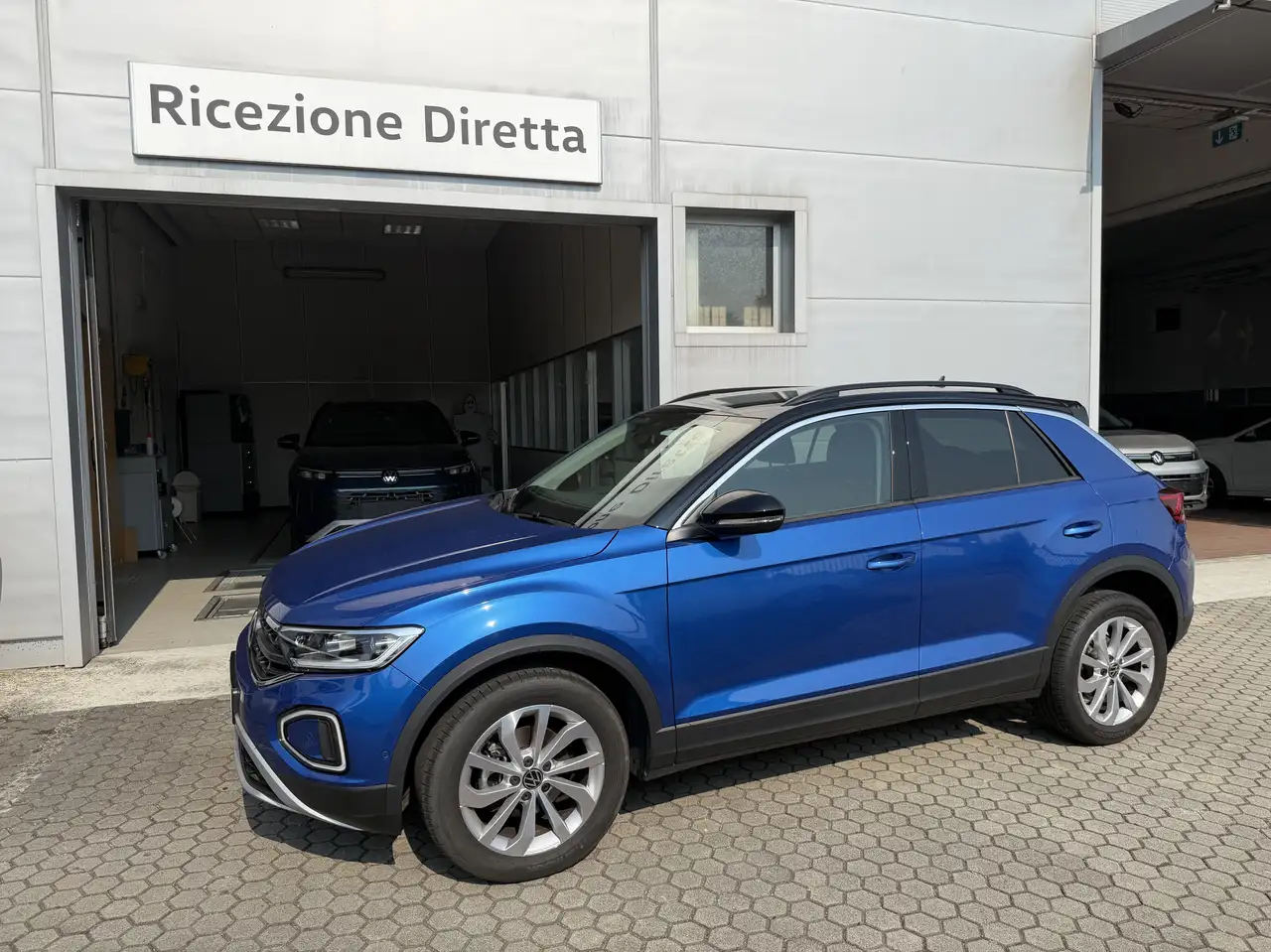 Volkswagen T-Roc 3