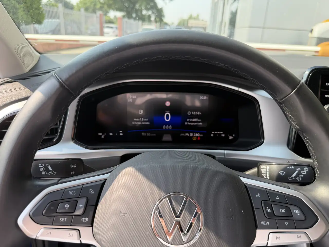 Volkswagen T-Roc 8