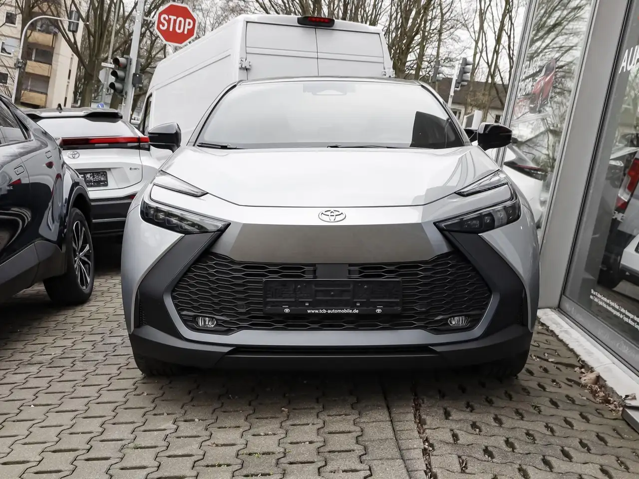 Toyota C-HR 4