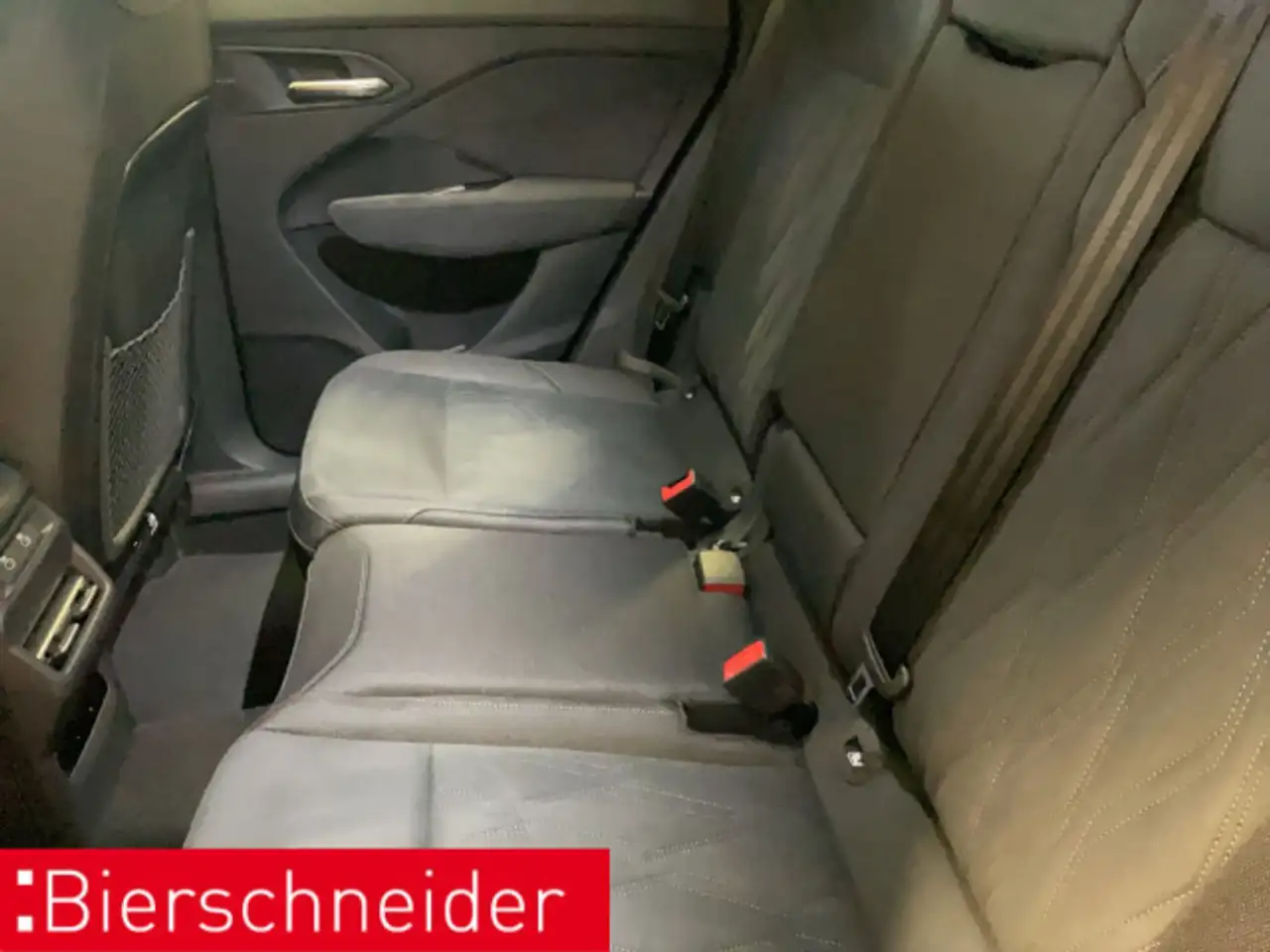 Audi Q3 14